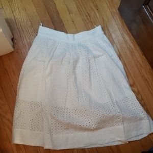 United colors of benetton White Lace Skirt. NWT